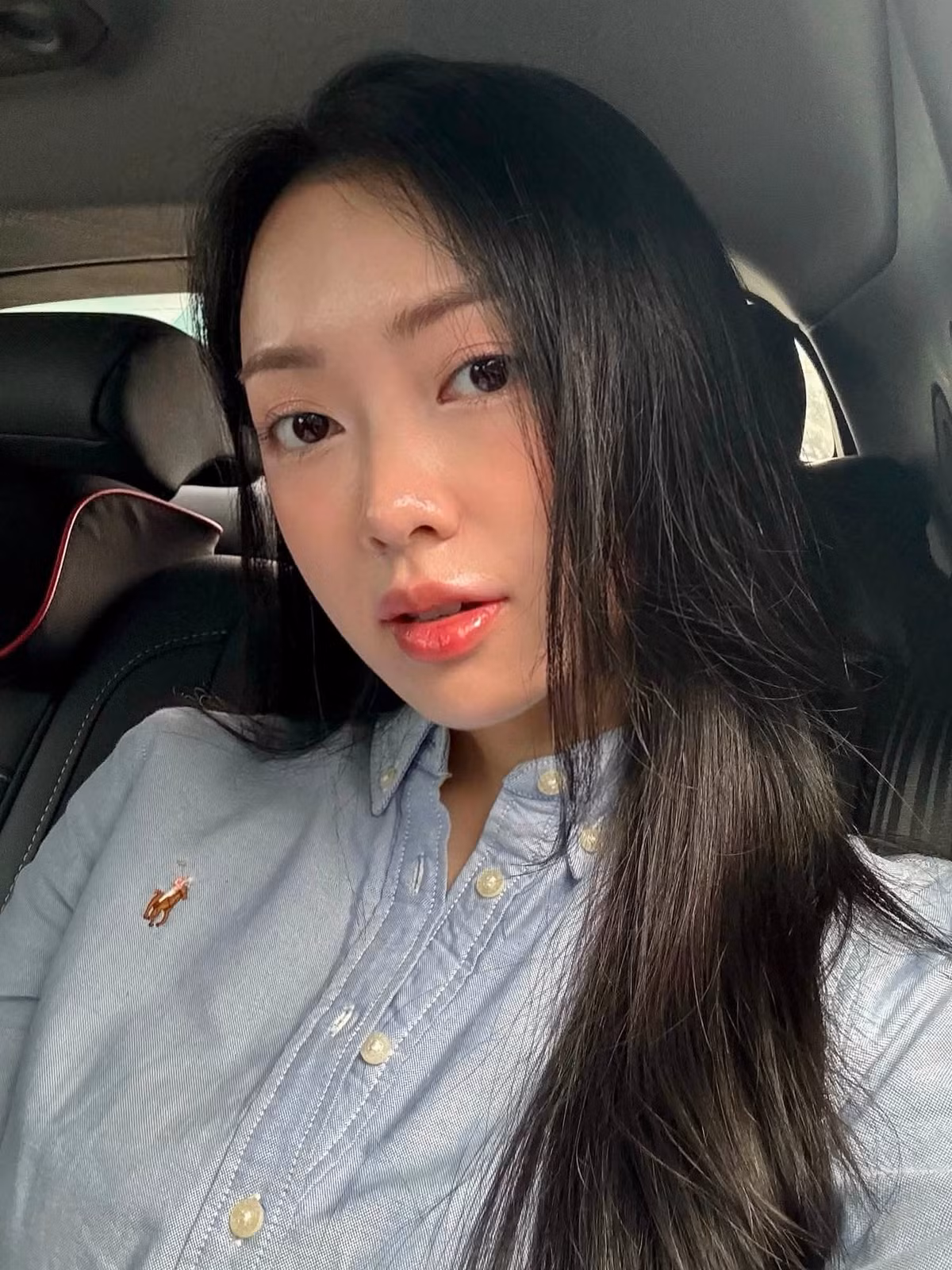 Mới đây, Hà Đức Chinh gây chú ý khi đăng tải hình ảnh bà xã đang mang thai lần hai, khoảng hai năm sau khi cặp đôi đón con trai đầu lòng. Thông tin nhanh chóng thu hút sự chú ý của người hâm mộ, bởi trước đó Mai Hà Trang khá kín tiếng về chuyện bầu bí. Ảnh: FB Mai Hà Trang