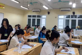 Một thí sinh vi phạm quy chế, nhiều thí sinh tự tin đạt 7-8 điểm Văn