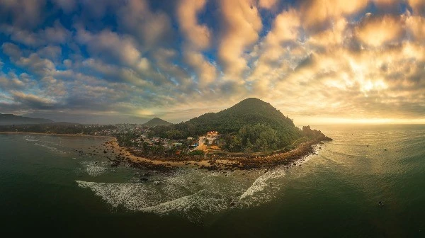 Du ngoạn làng chài Tân Phụng, đón gió biển Phù Mỹ