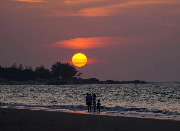 Bãi biển Hồ Cốc “phim trường biển” hoang sơ giữa thiên nhiên tĩnh lặng