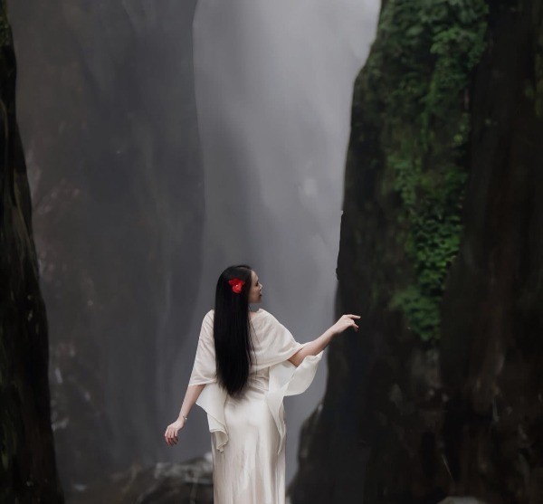 View - Thác Rồng kiệt tác của tạo hóa giữa thiên nhiên hùng vĩ | Báo Tri thức và Cuộc sống - TIN TỨC PHỔ BIẾN KIẾN THỨC 24H