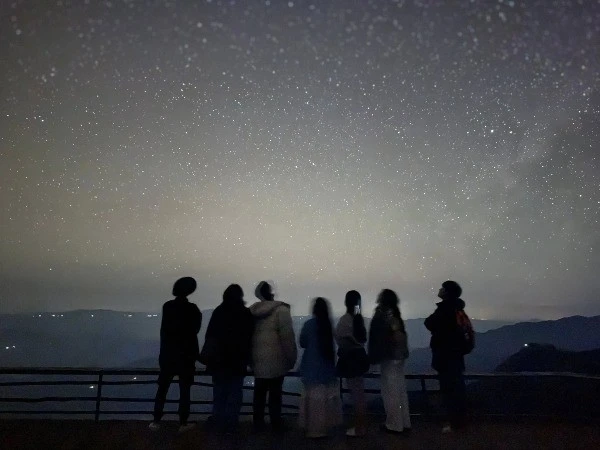 Hành trình "săn sao" trên đỉnh Tà Xùa dành cho dân phượt