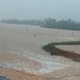 Đang tìm kiếm 4 nạn nhân bị nước lũ cuốn trôi ở Quảng Bình