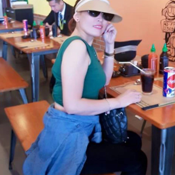 Hiện tại, khi con gái đã trưởng thành, cuộc sống của mẹ Hoa hậu Tiểu Vy bớt vất vả hơn. Chị thảnh thơi đi du lịch và tận hưởng hạnh phúc bên chồng con.