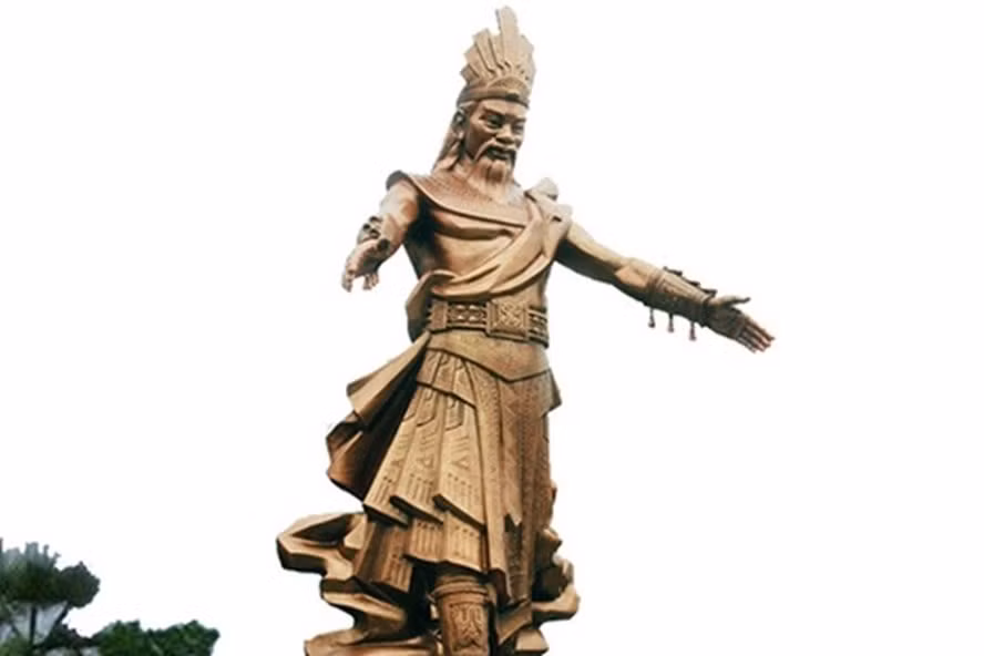 Trên bình diện văn minh nhân loại, chuyện các vị vua, các vị thủ lĩnh thời cổ đại được gán cho tuổi thọ tới hàng trăm năm không phải là hiếm.