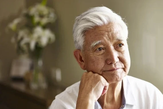 6 điều cần giữ kín khi ngoài 60 tuổi để sống bình yên