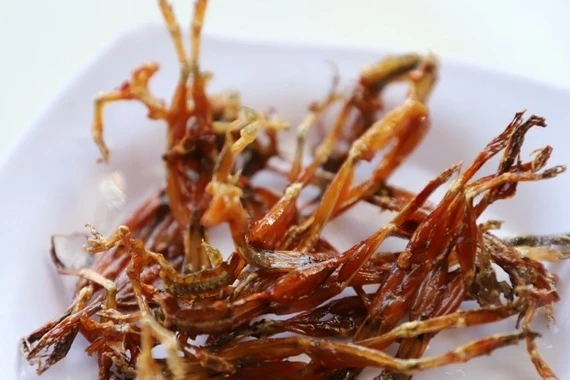 Đặc sản 'nhìn chết khiếp' hơn nửa triệu đồng/kg hút khách dịp Tết