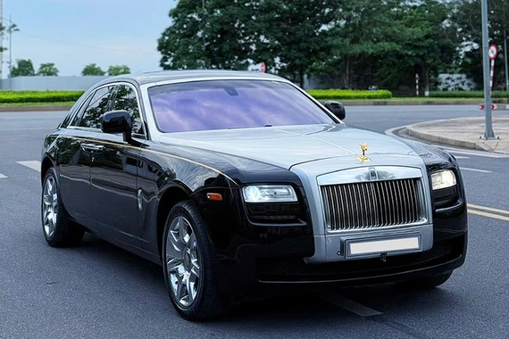Rolls-Royce Ghost 15 năm tuổi chào bán hơn 4 tỷ tại Việt Nam