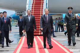 Ủy viên trưởng Nhân đại toàn quốc Trung Quốc Triệu Lạc Tế bắt đầu thăm Việt Nam 