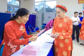 PGS.TS Bùi Hoài Sơn: “Thành công của cuộc bầu cử mang nhiều ý nghĩa sâu xa”