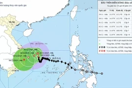 Bão số 15 tiếp tục suy yếu, di chuyển chậm, vẫn gây gió mạnh nguy hiểm 