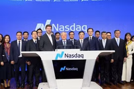 Phó Thủ tướng Thường trực Nguyễn Hòa Bình thăm và làm việc với hai sàn giao dịch chứng khoán lớn của Hoa Kỳ