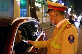 Phạt lao động công ích khi vi phạm giao thông: Phạt ai, ai phạt?