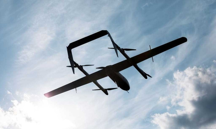 Theo Thống đốc Siberia đây cũng là lần đầu tiên Siberia bị UAV tập kích. drones-ataques-ucrania.jpg