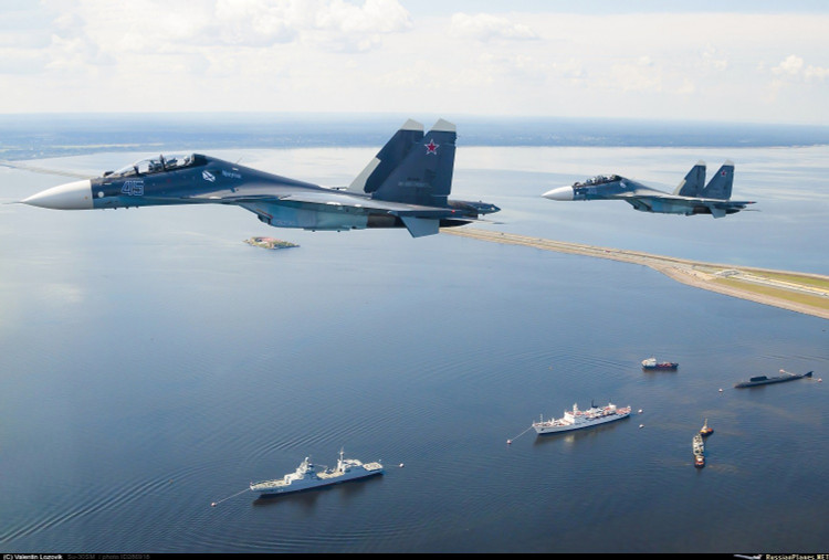Russland verfügt zwar noch über die Kapazitäten zur Produktion neuer Su-30SM, doch der Nachschub des 43. Regiments wird durch den Druck anderer Fronten und den Ersatz von Verlusten auf dem Schlachtfeld behindert. Zudem ist die Lieferung und Stationierung neuer Flugzeuge auf der Krim angesichts der weitreichenden Angriffsmöglichkeiten der Ukraine höchst riskant. 5.jpg