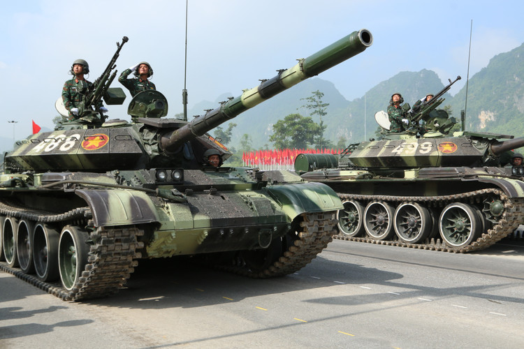 写真は近代化されたT-54/T-55戦車です。 img-3072.jpg