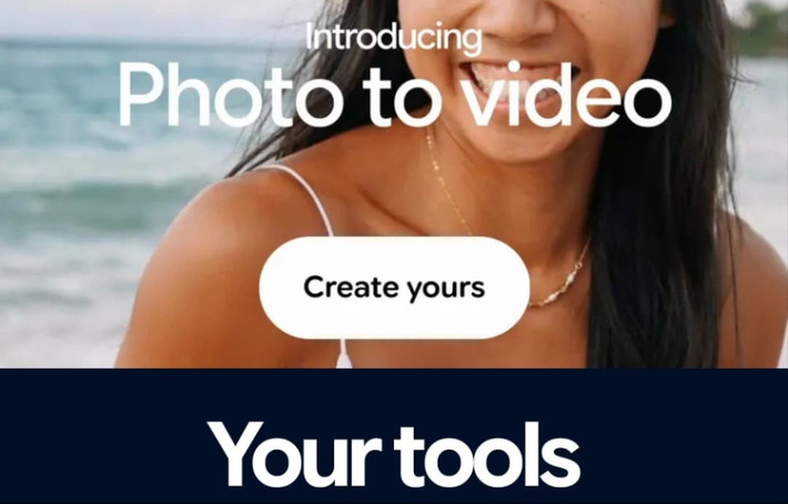 Như đã thông báo vào tháng trước, Google Photos muốn cung cấp một vị trí để truy cập nhiều "công cụ sáng tạo" khác nhau. Xuất hiện giữa Bộ sưu tập và Hỏi/Tìm kiếm, Create có biểu tượng cọ vẽ. Từ tab "Tạo", người dùng có thể dễ dàng truy cập vào các tính năng như Ảnh ghép, Ảnh điện ảnh, Hoạt ảnh (tạo GIF) và Video nổi bật.
