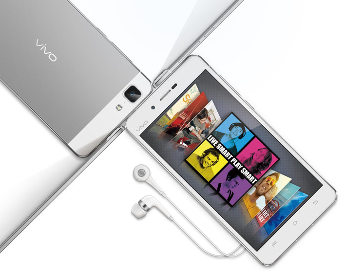 Thực tế, cuộc đua về độ mỏng của smartphone đã diễn ra từ rất lâu, trước cả khi Galaxy S25 Edge hay iPhone Air xuất hiện. Vivo X5 Max chính là người nắm giữ kỷ lục này với thiết kế kim loại nguyên khối, dày chỉ 4,75mm, một con số đáng kinh ngạc mà ngay cả những flagship hiện đại cũng khó lòng đạt được.