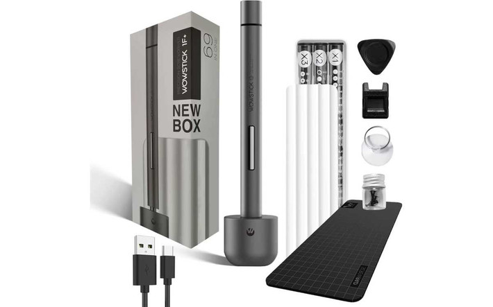 Nếu bạn thường xuyên phải loay hoay với máy tính hoặc các thiết bị điện tử khác, chiếc tua vít điện mini Wowstick này có thể là thứ bạn cần. Chiếc tua vít hình bút này có ba đèn LED giúp bạn dễ dàng quan sát vật đang làm việc và có thể xoay 200 vòng mỗi phút để hoàn thành công việc nhanh hơn. Tua vít có đế thời trang để bạn có thể đặt trên bàn làm việc, cùng với bộ 56 đầu vít hợp kim nhôm. Tua vít có thể được sạc qua cổng USB-C và có thể sử dụng trong nhiều giờ.
