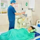 Cứu sống bé gái 7 tuổi bị rắn bò từ điều hoà ra cắn