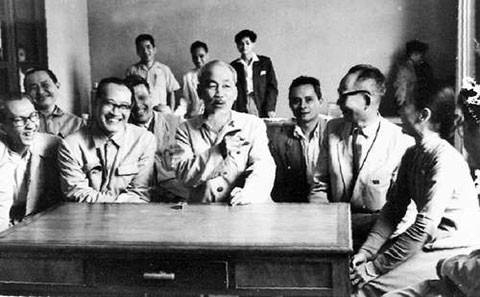 GS.TSKH. Vũ Minh Giang: Học Bác Hồ cách dùng người tài, trọng trí thức - Hình 3 GS.TSKH. Vu Minh Giang: Hoc Bac Ho cach dung nguoi tai, trong tri thuc-Hinh-3