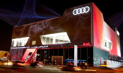 Choáng ngợp showroom Audi lớn nhất thế giới tại Dubai