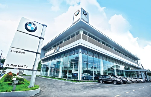 Bên trong xưởng đồng sơn mới của BMW/MINI tại Hà Nội