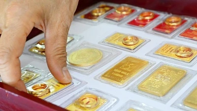 Giá vàng hôm nay 28/7: Tiếp đà giảm sâu?