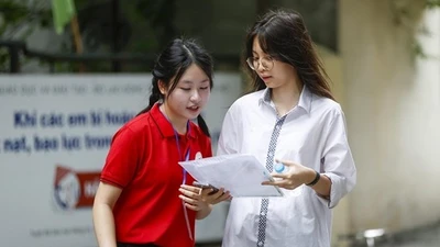 Dự đoán 15 trường điểm chuẩn vào lớp 10 cao nhất Hà Nội 2025