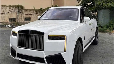 Rolls-Royce Cullinan Series II Black Badge đầu tiên về Việt Nam