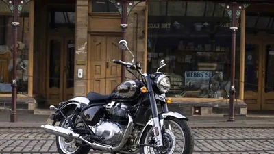 Royal Enfield Classic 650 từ 189 triệu đồng - cổ điển nhưng ngập công nghệ