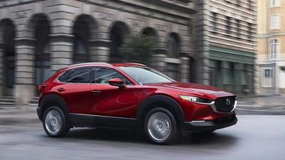 Cận cảnh Mazda CX-30 2026 vừa ra mắt, từ 25.975 USD