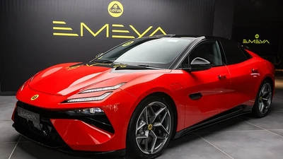 Lotus Emeya chạy điện sắp về Việt Nam để "đấu" Porsche Taycan có gì hay?