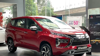 Mitsubishi Xpander bán ra 120.000 xe tại Việt Nam, ưu đãi mạnh tay