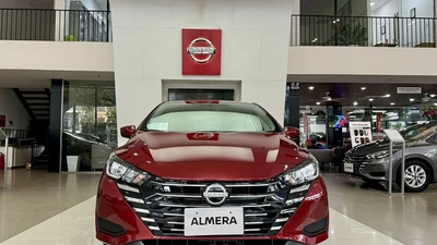 Nissan Almera giảm giá mạnh, cao nhất tới 53 triệu đồng