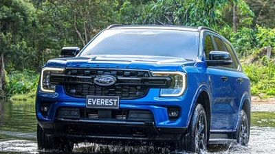 Ford Everest 2026 bản giới hạn ra mắt, giá từ 49.700 USD