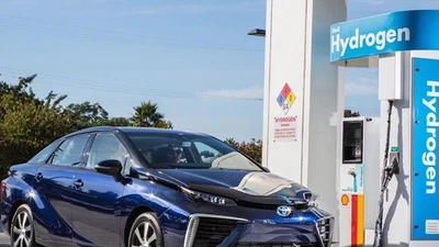 Toyota quyết mở đường thay thế động cơ diesel bằng hydro?