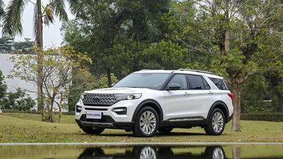Gần 180 xe Ford Explorer tại Việt Nam do lỗi camera 360 độ