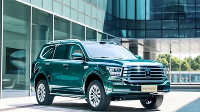 GWM Tank 500 chưa bán ở Việt Nam đã có bản facelift "sang xịn mịn"