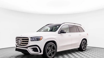 Mercedes-Benz GLS 2025 sắp ra mắt Việt Nam "lộ hàng"