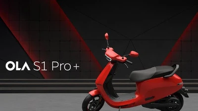 Cận cảnh Ola S1 Pro Sport - xe máy điện có ADAS "xịn sò" như ôtô