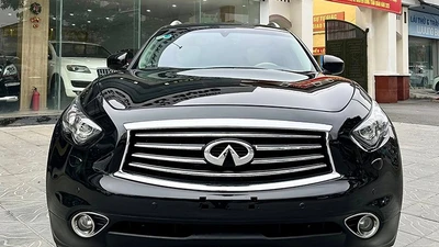 Infiniti QX70 - SUV chạy 10 năm, rao bán gần 1 tỷ ở Việt Nam