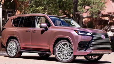 Ngắm Lexus LX Glam làm "phòng thay đồ di động" siêu sang