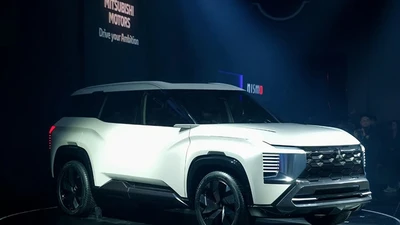Mitsubishi Destinator - "DST Concept thương mại" chốt ra mắt