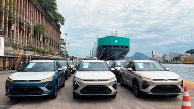 Chevrolet Captiva 2025 chạy điện - "hồn Mỹ, xác Trung Quốc"