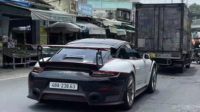 Tỷ phú USD Việt săn biển 23863 cho Porsche 911 GT2 RS hơn 24 tỷ đồng