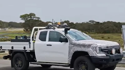 Ford lộ quá trình "tra tấn" siêu bán tải Ranger Super Duty