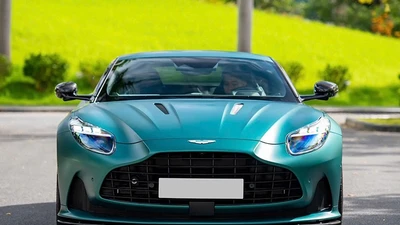 Aston Martin DB12 mới chạy 600km đã "bay hơi" 9 tỷ đồng