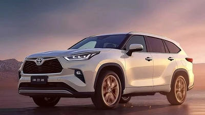 Ra mắt Toyota Highlander bản Trung Quốc - sở hữu màn hình "khủng"