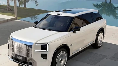 Zeekr 9X – SUV điện siêu sang sạc 9 phút, chạy được 380km